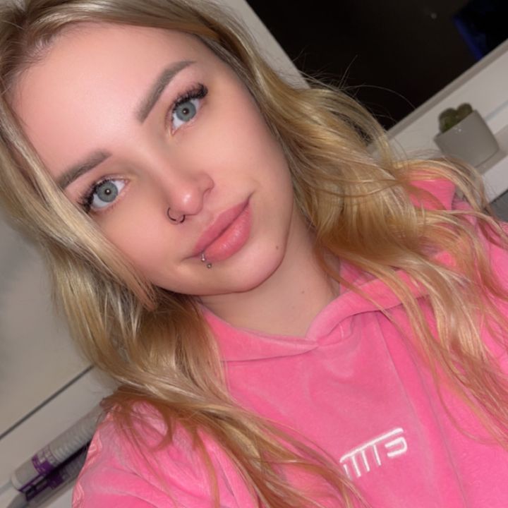 karolinajeger978