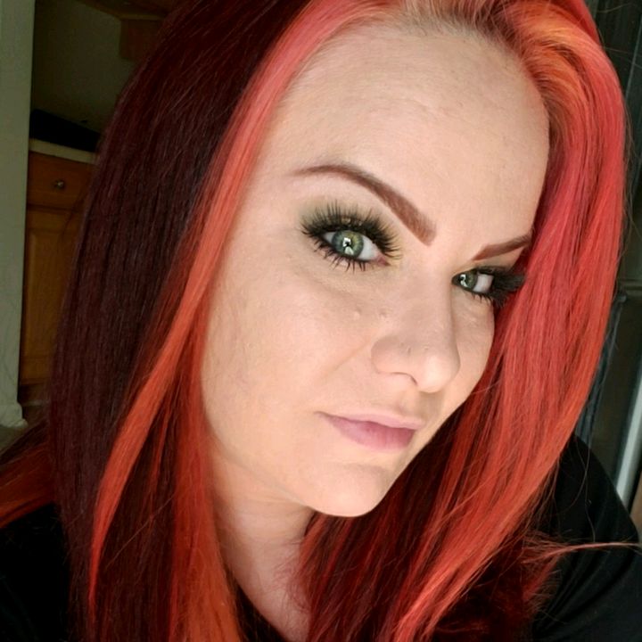 @lilakeneipp