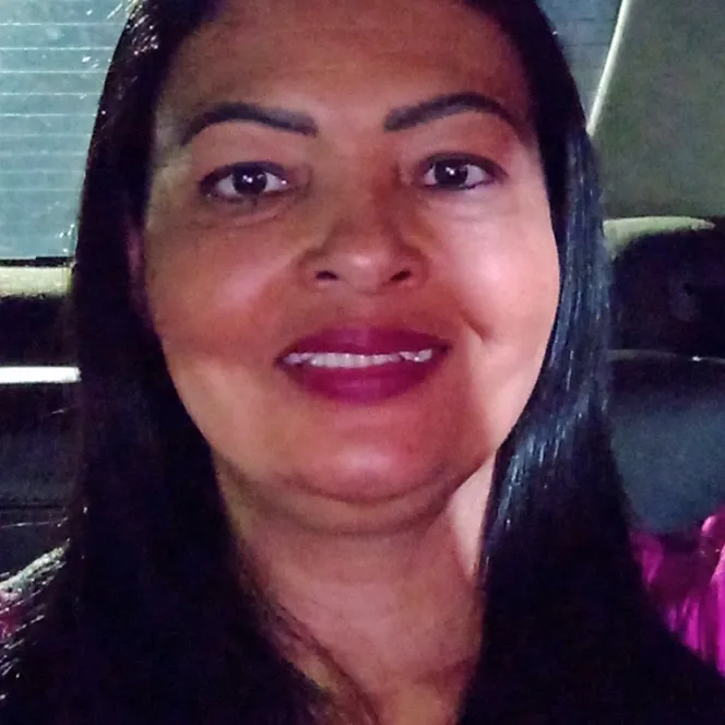 edna.santos.2351